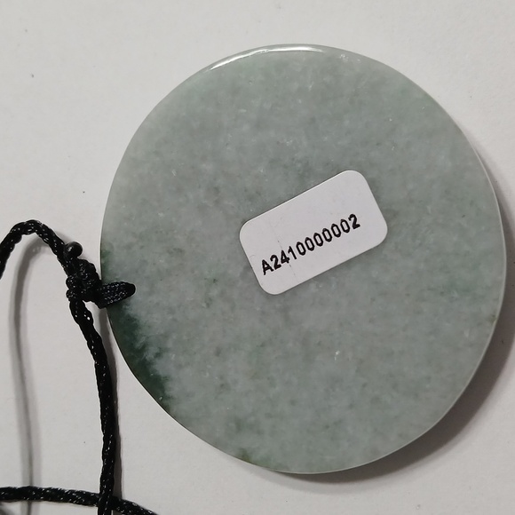 Chinese dog pixui jade pendant large - Picture 2 of 4